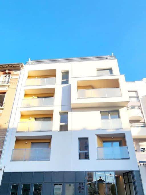 New & Serene 1-Bedroom Apart Near #Ladefenseparis #Parking&Fibre 叙雷讷 外观 照片