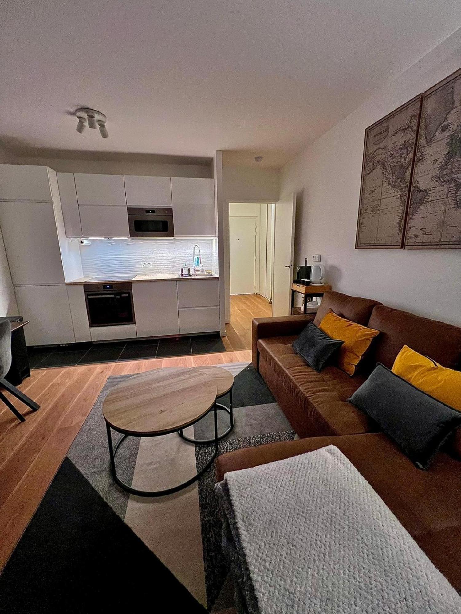 New & Serene 1-Bedroom Apart Near #Ladefenseparis #Parking&Fibre 叙雷讷 外观 照片